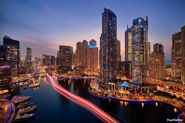 Dubai Marina at night