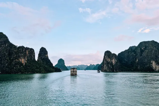 Ha Long Bay
